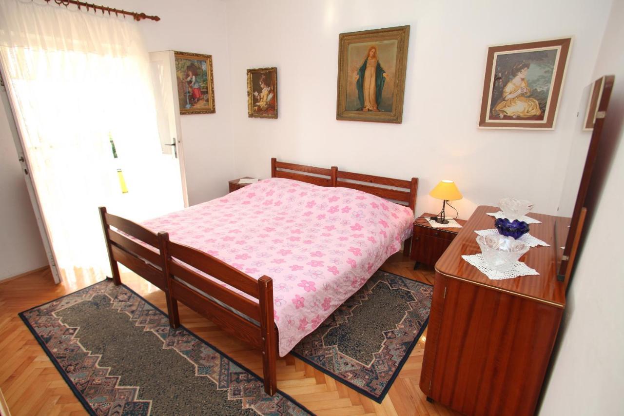Apartments By The Sea Trogir - 15011 Luaran gambar