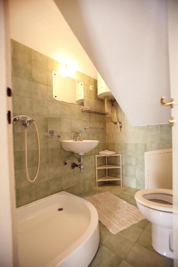 Apartments By The Sea Trogir - 15011 Luaran gambar