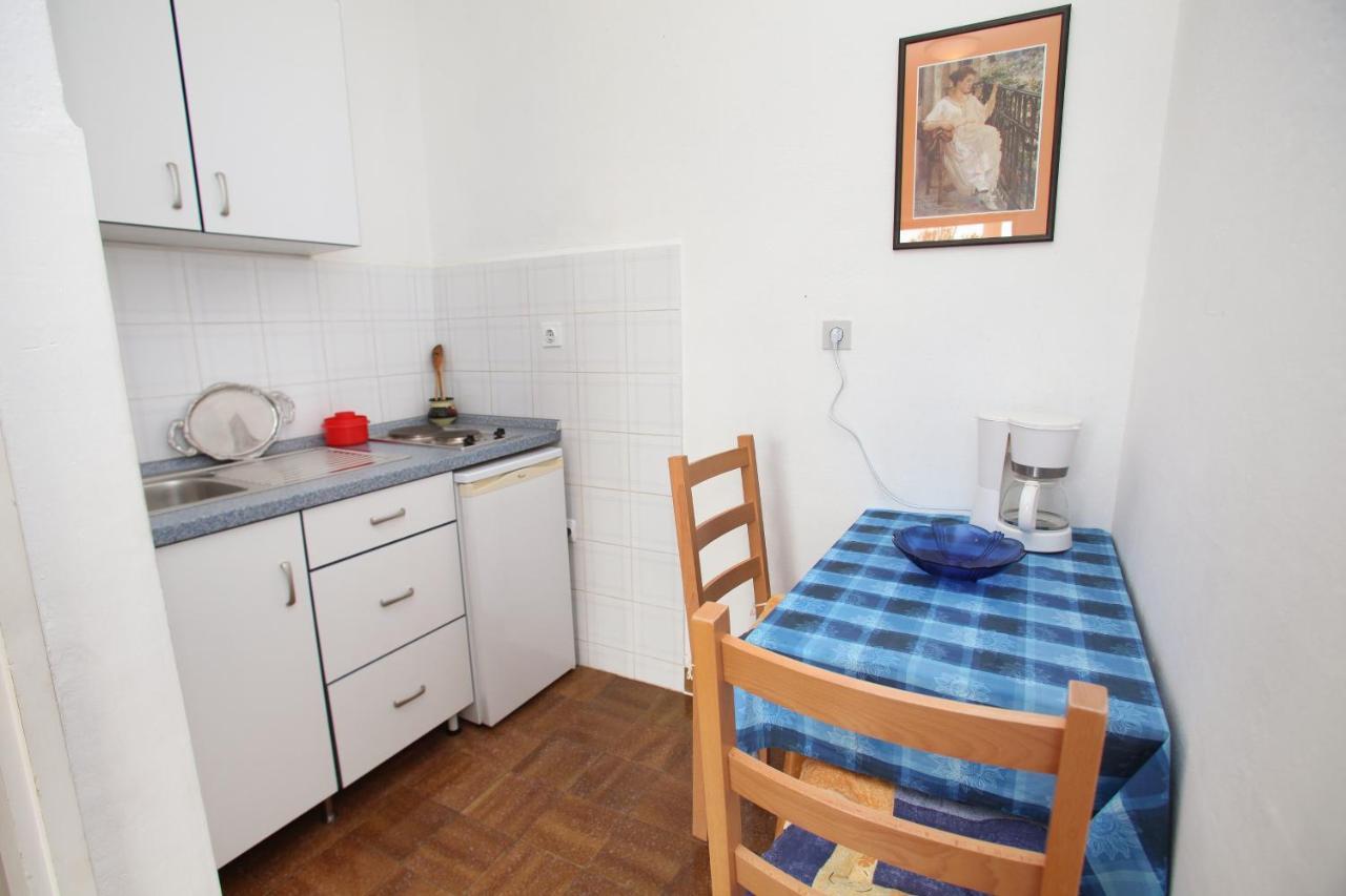 Apartments By The Sea Trogir - 15011 Luaran gambar